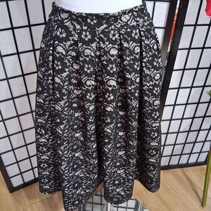 Elegant Black Lace Women's Skirt